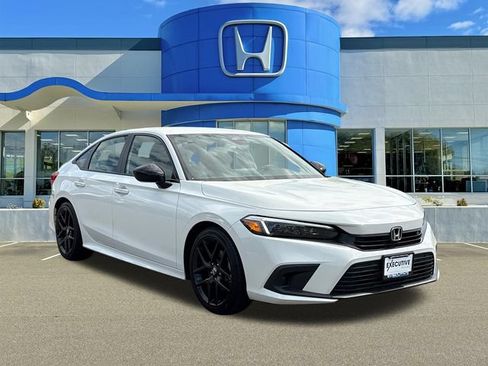 Used 2024 Honda Civic Sport image 1