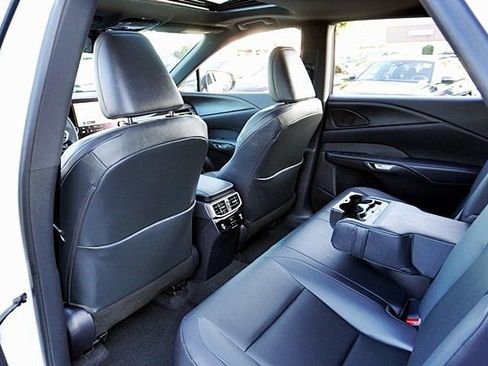 Used 2024 Lexus RX 350 350 w/ Technology Package image 19