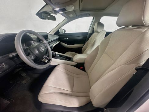 Used 2024 Honda Accord EX image 13