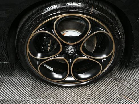 New 2025 Alfa Romeo Giulia w/ Driving Assist Package image 9