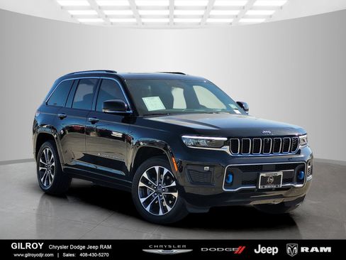 Used 2023 Jeep Grand Cherokee Overland w/ Advanced Protech Group III AWD/4WD image 1