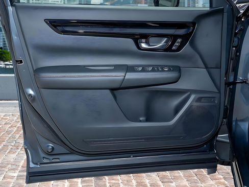 Certified 2024 Honda CR-V Sport Touring image 12