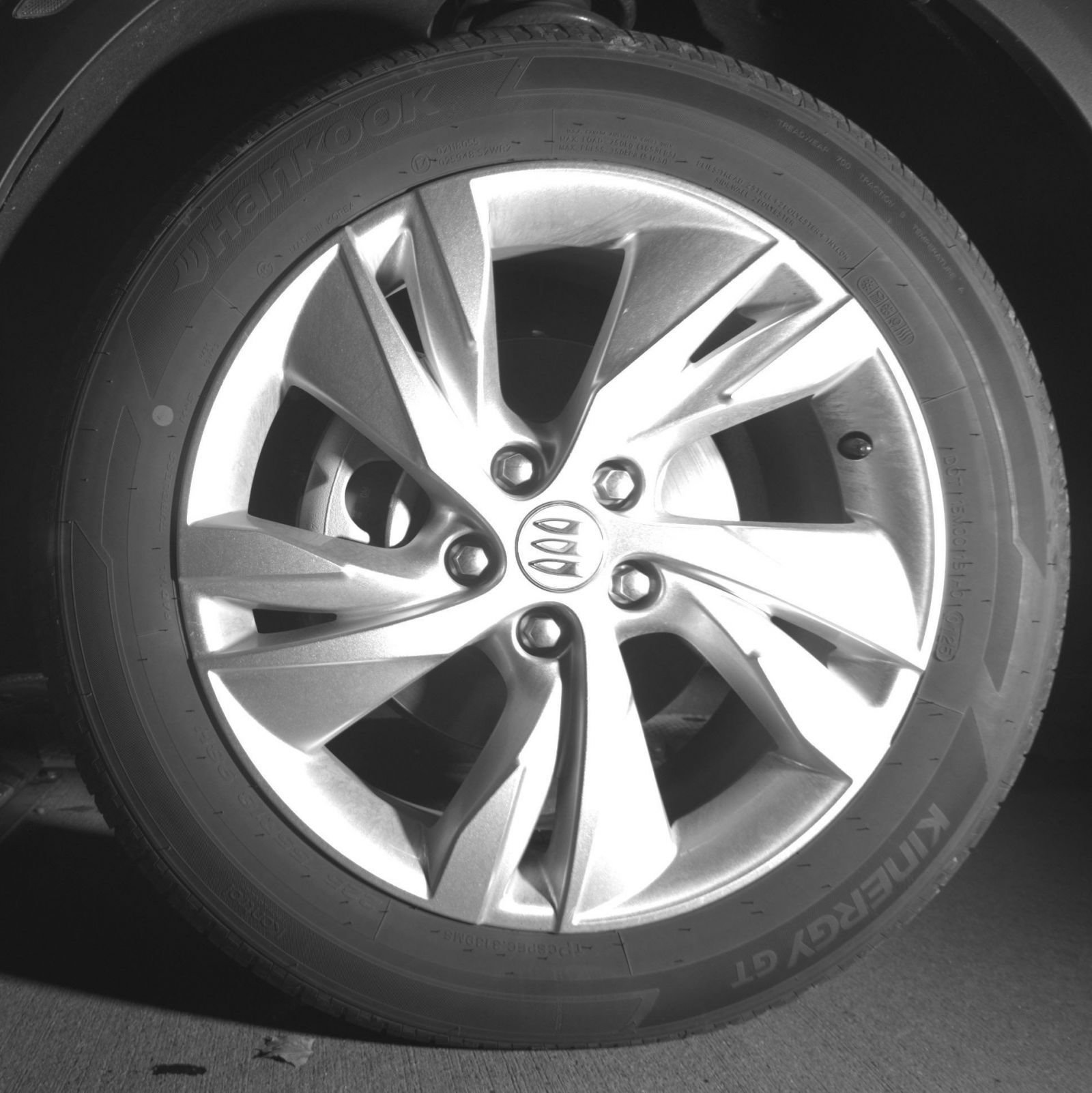 Used 2025 Buick Encore GX Preferred AWD/4WD image 13