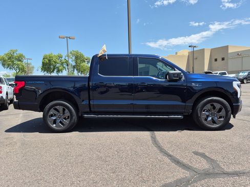 Used 2024 Ford F150 Lightning Flash AWD/4WD image 4