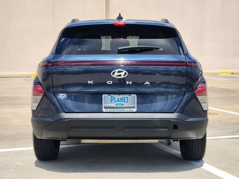 Used 2024 Hyundai Kona SEL FWD image 6