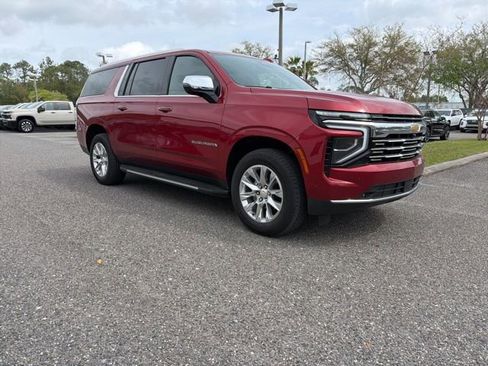 Certified 2025 Chevrolet Suburban Premier w/ Sun And Tow Package image 1
