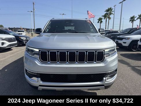 Used 2024 Jeep Wagoneer Series II w/ Flexible Seating Group RWD image 2