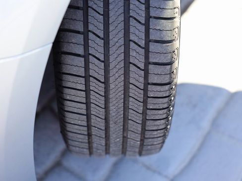 Used 2015 Subaru Legacy 3.6R Limited image 44