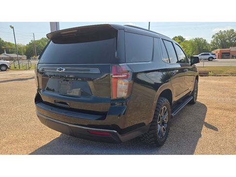 Used 2022 Chevrolet Tahoe Z71 w/ Z71 Off-Road Package AWD/4WD image 5