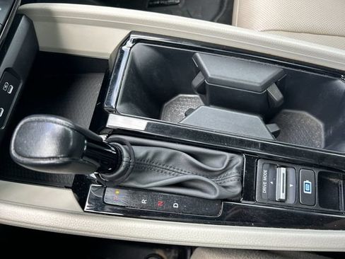 Used 2023 Honda Accord EX-L image 24