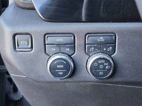 Used 2023 GMC Sierra 1500 Elevation image 21