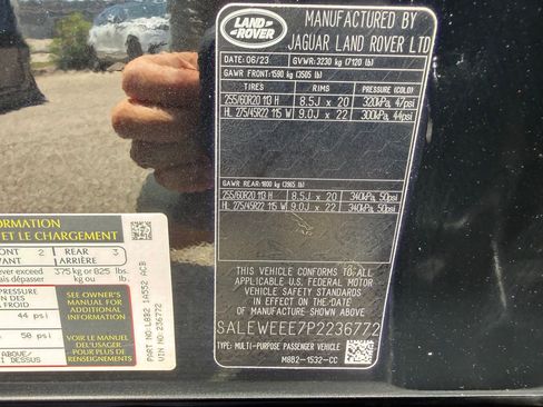 Used 2023 Land Rover Defender 110 V8 AWD/4WD image 34