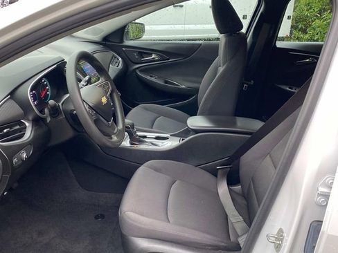 Used 2021 Chevrolet Malibu LS w/ Driver Confidence Package II image 11