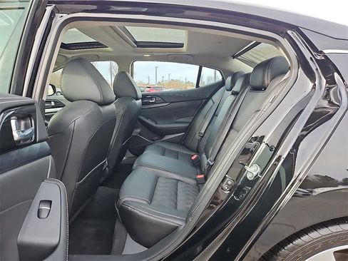 Used 2023 Nissan Maxima Platinum w/ Sport Mat Group image 9