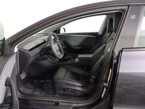 Used 2025 Tesla Model 3 Long Range RWD image 31