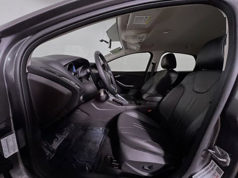 Used 2014 Ford Focus SE w/ Equipment Group 201A image 15