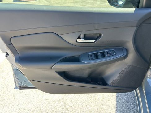 New 2026 Nissan Sentra SV w/ Floor Mat Package FWD image 17