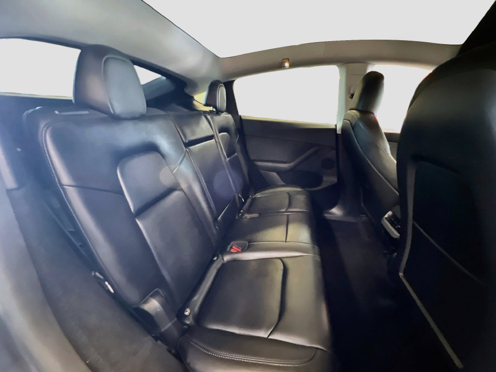 Used 2023 Tesla Model Y 2WD image 25