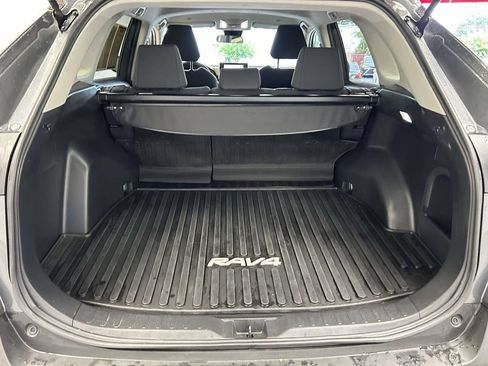 Certified 2024 Toyota RAV4 LE AWD/4WD image 12