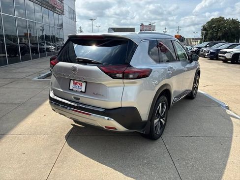 Used 2022 Nissan Rogue Platinum w/ Head-Up Display Package FWD image 7