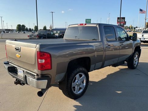 Used 2013 Chevrolet Silverado 2500 LTZ w/ LTZ Plus Package AWD/4WD image 24