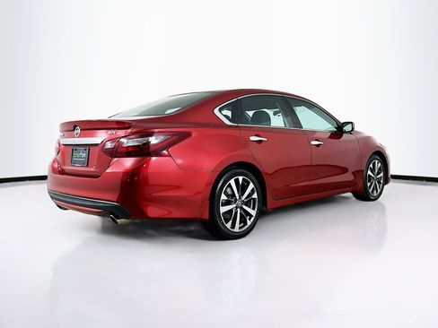 Used 2017 Nissan Altima 2.5 SR image 9