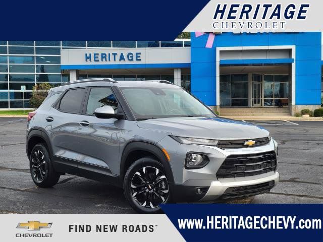 Used 2023 Chevrolet TrailBlazer LT FWD image 1