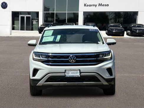 Used 2023 Volkswagen Atlas SE w/ Black Wheel Package FWD image 9