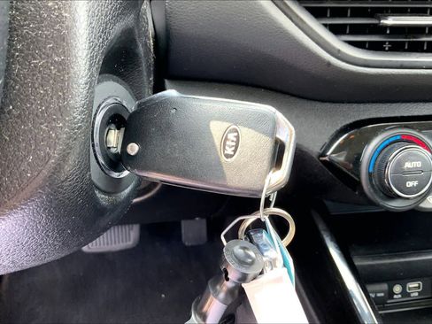 Used 2019 Kia Forte S FWD image 14
