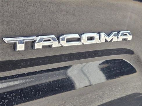 Used 2023 Toyota Tacoma TRD Sport w/ Advanced Technology Package RWD image 6