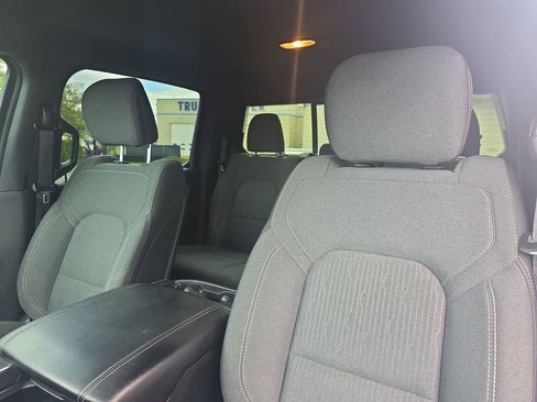 Used 2019 RAM 1500 Big Horn AWD/4WD image 20