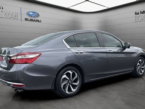 Used 2016 Honda Accord EX image 4