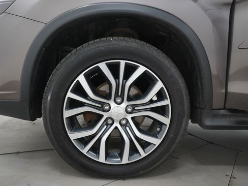 Used 2017 Mitsubishi Outlander Sport ES image 27