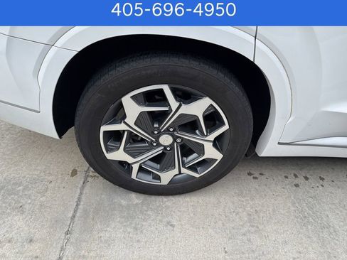 Used 2021 Hyundai Palisade Calligraphy image 11