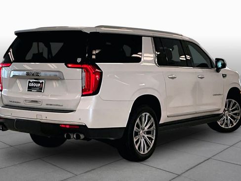 Used 2021 GMC Yukon XL Denali RWD image 12