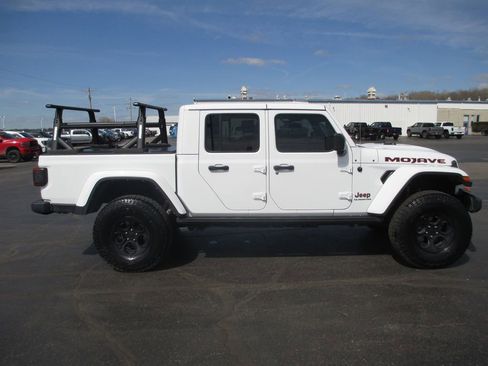 Used 2022 Jeep Gladiator Mojave w/ LED Lighting Group image 4