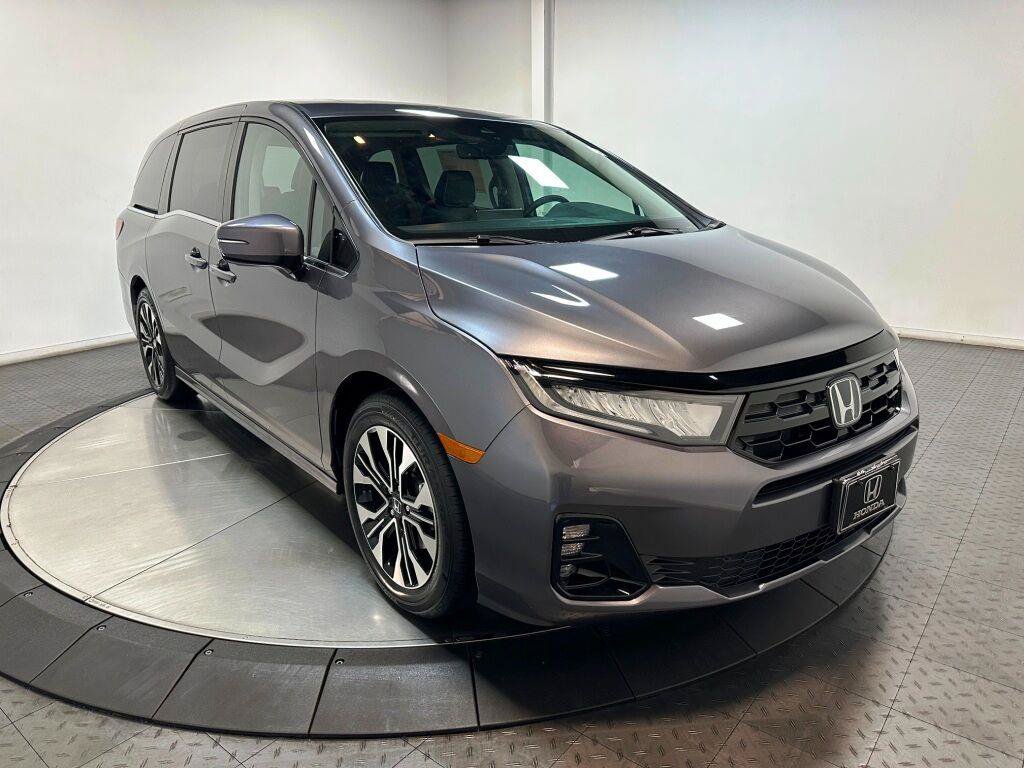 New 2026 Honda Odyssey Elite image 2