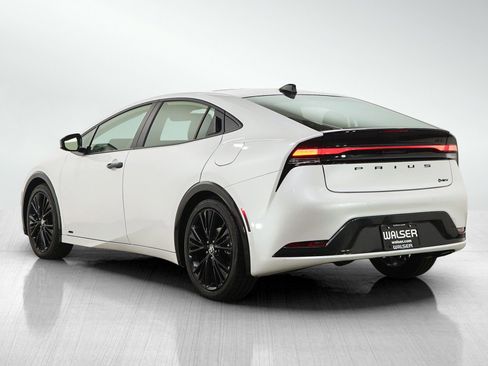 Used 2026 Toyota Prius AWD image 3