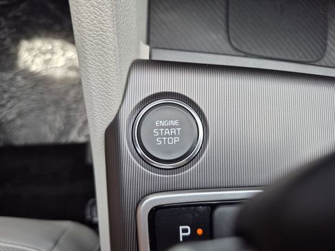 New 2026 Kia Sportage EX w/ EX Panorama Roof Package image 32