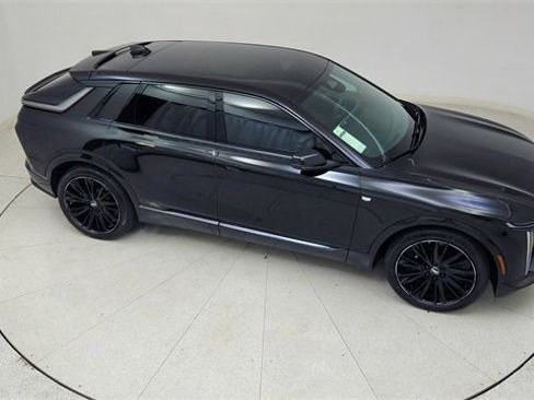 Used 2025 Cadillac Lyriq Sport image 77