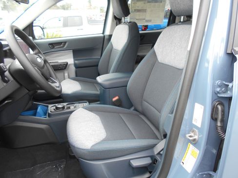 New 2026 Ford Maverick XLT image 12