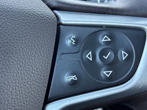 Used 2021 GMC Canyon Denali image 36