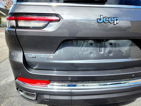Used 2022 Jeep Grand Cherokee L Overland w/ Luxury Tech Group IV image 39