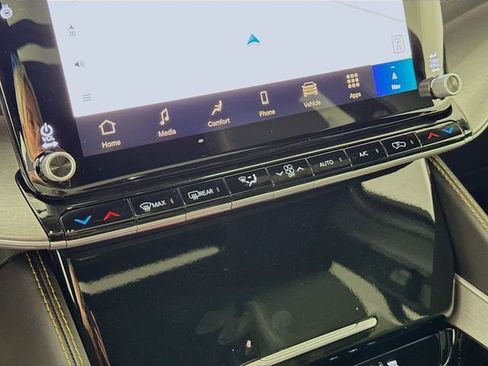 New 2026 Jeep Grand Wagoneer 4WD image 16