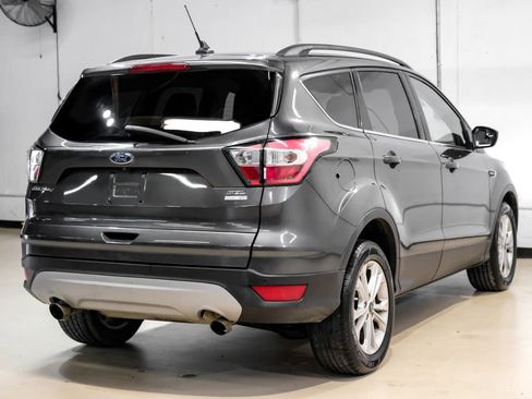 Used 2018 Ford Escape SEL AWD/4WD image 8