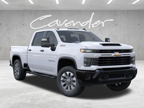 New 2026 Chevrolet Silverado 2500 Custom w/ Custom Value Package AWD/4WD image 7
