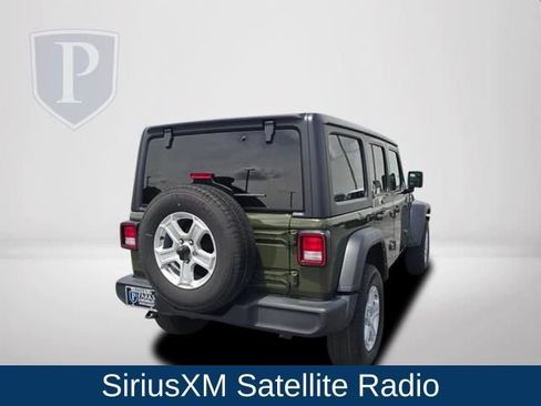 Used 2022 Jeep Wrangler Unlimited Sport AWD/4WD image 8