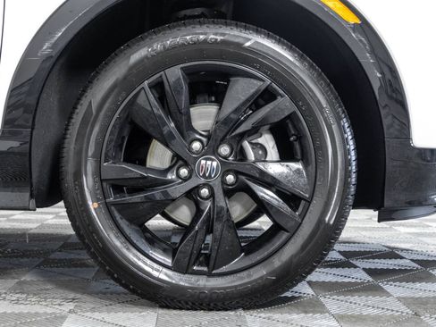 Used 2024 Buick Encore GX Sport Touring w/ Comfort Package FWD image 42