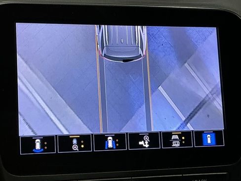 Used 2022 Chevrolet Equinox RS w/ RS Leather Package image 10