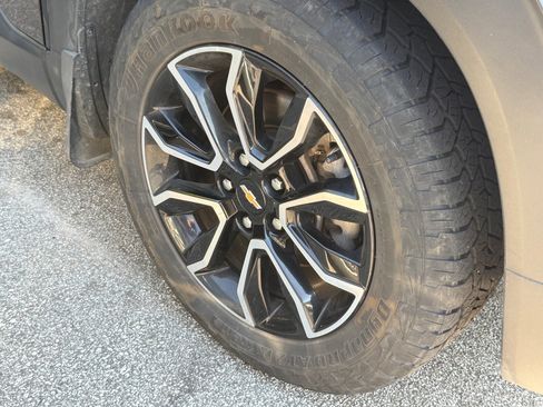 Used 2021 Chevrolet TrailBlazer ACTIV w/ Technology Package FWD image 26
